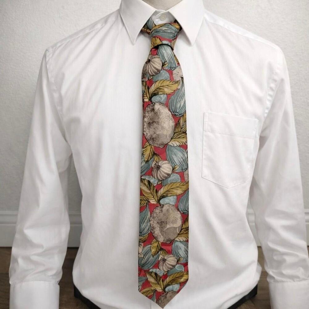 Oscar de la Renta Silk Novelty Tie Fruit Print Red Statement Vintage Luxury New